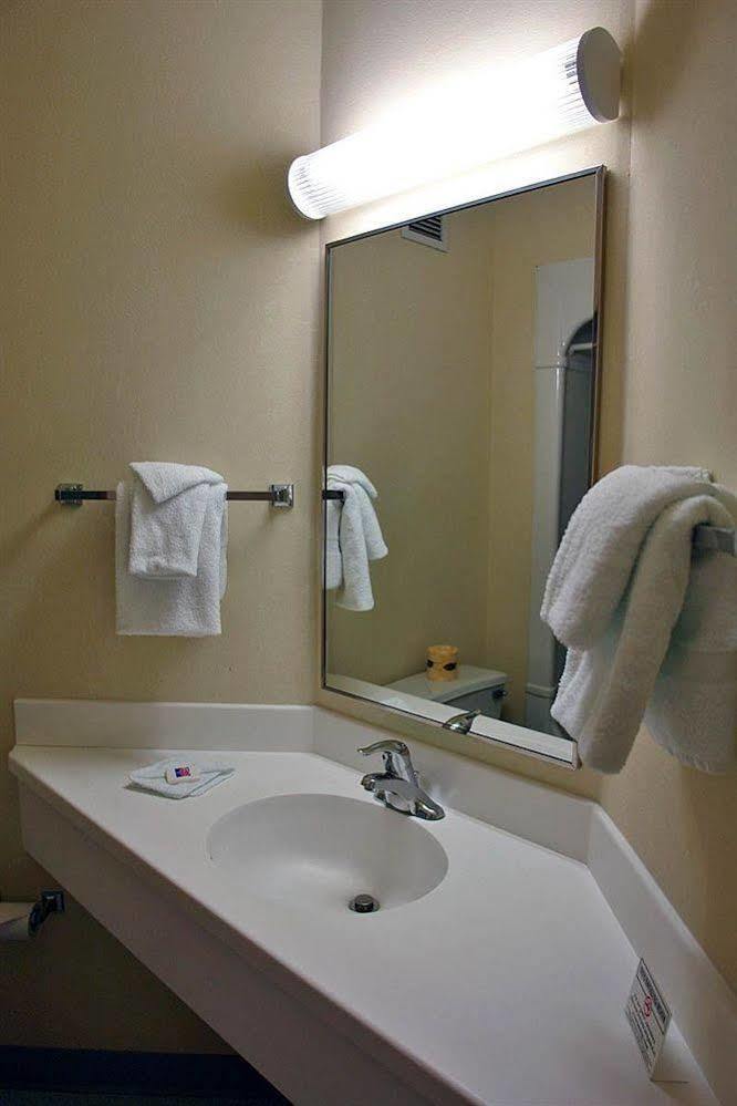 Motel 6-London, On - Ontario Luaran gambar
